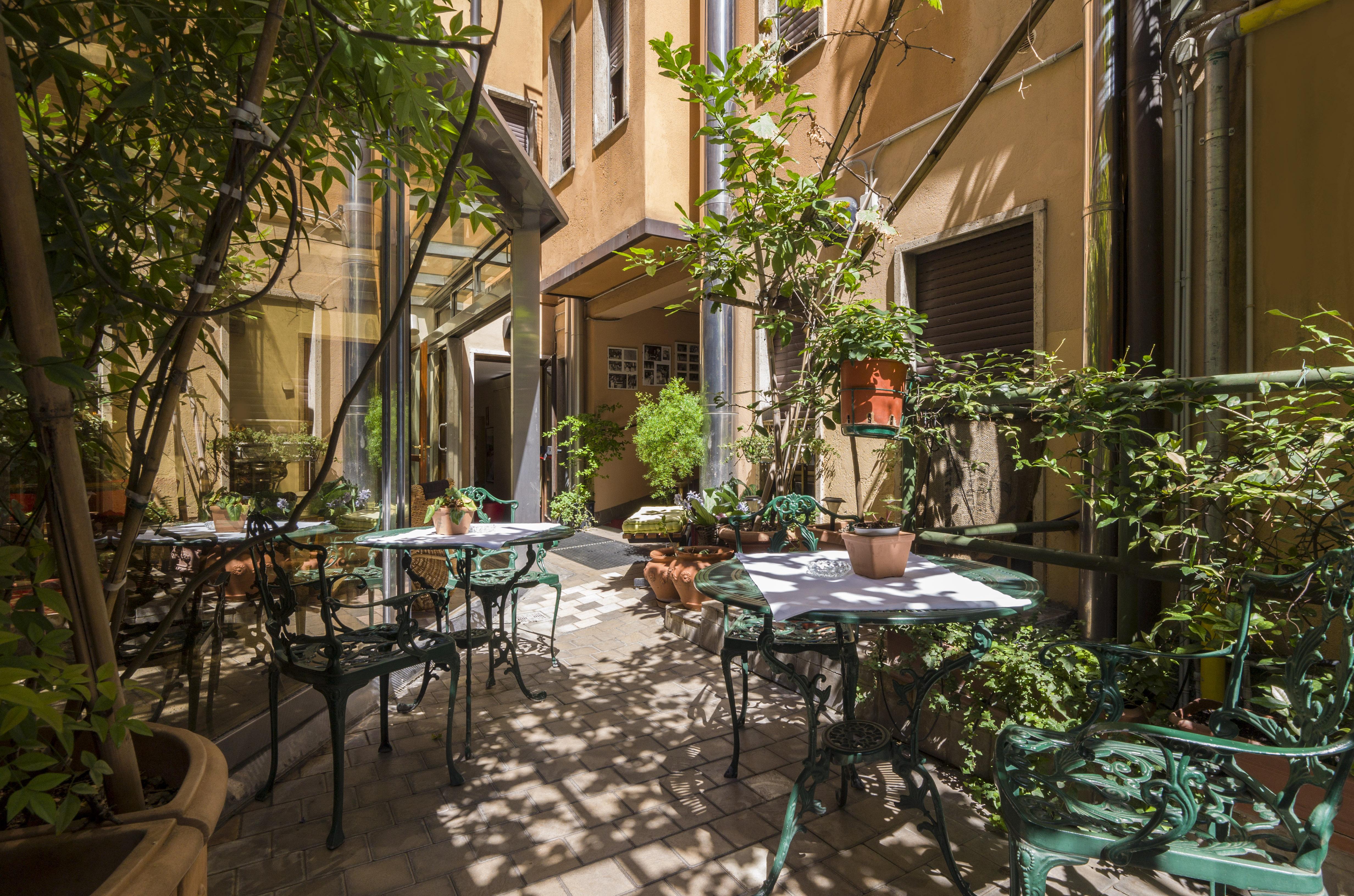 Hotel Carrobbio, Milan
